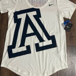 NWT Nike University of Arizona Wildcats Women’s “The Nike Tee”